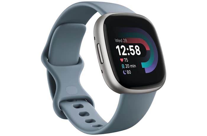 Fitbit Versa 4